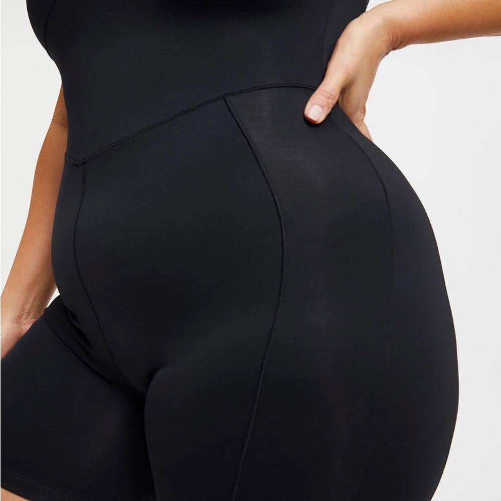 Good American Size‎ 4/L Compression Suit - Picture 2 of 7